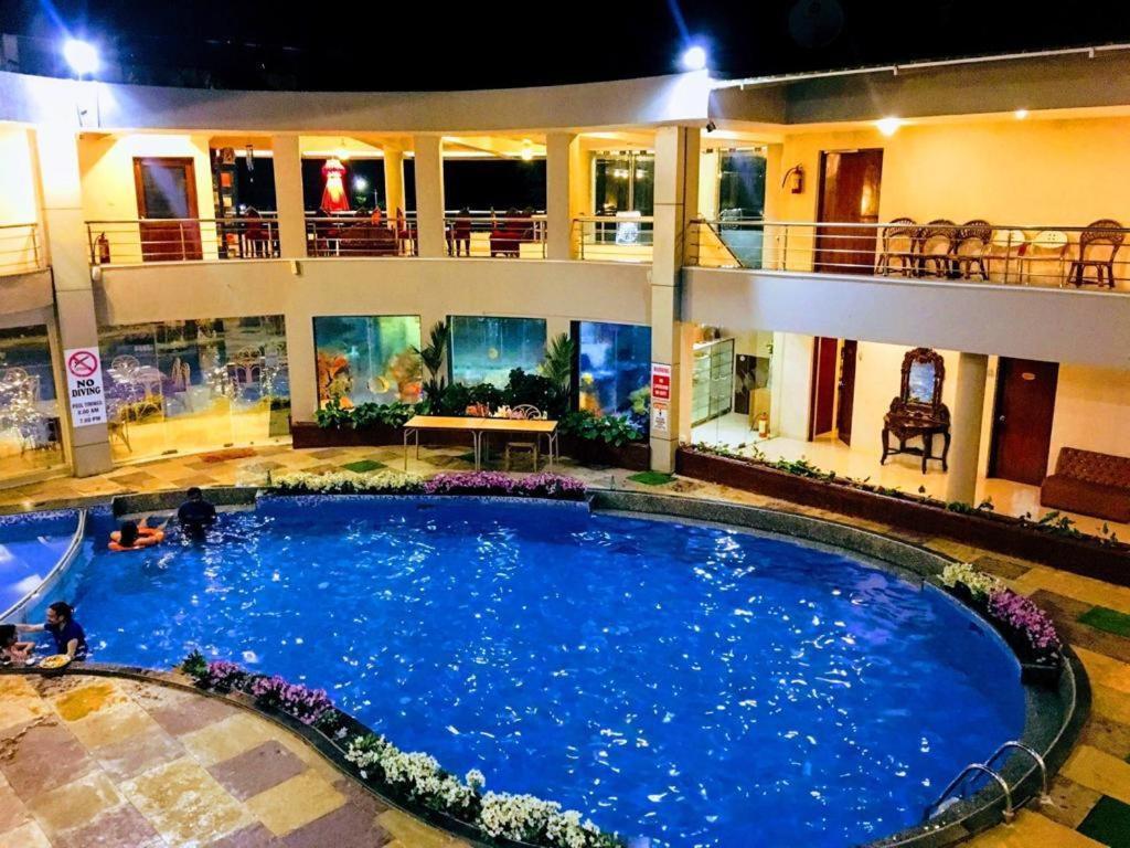 The Center Court Resort & Spa Varca Exterior foto