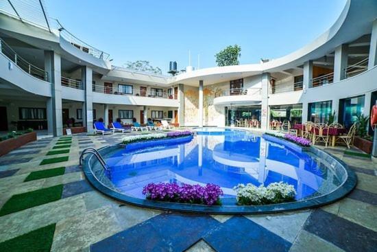 The Center Court Resort & Spa Varca Exterior foto
